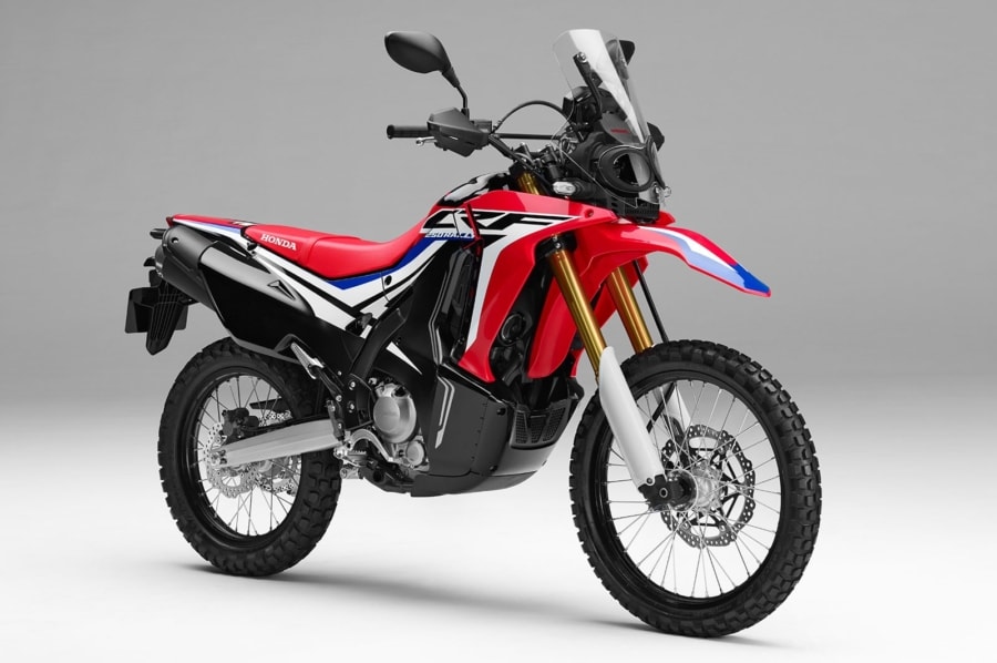 A 2017-es szezon egyik legkelendőbb endurója lehet a Dakar-hősöket idéző kis CRF