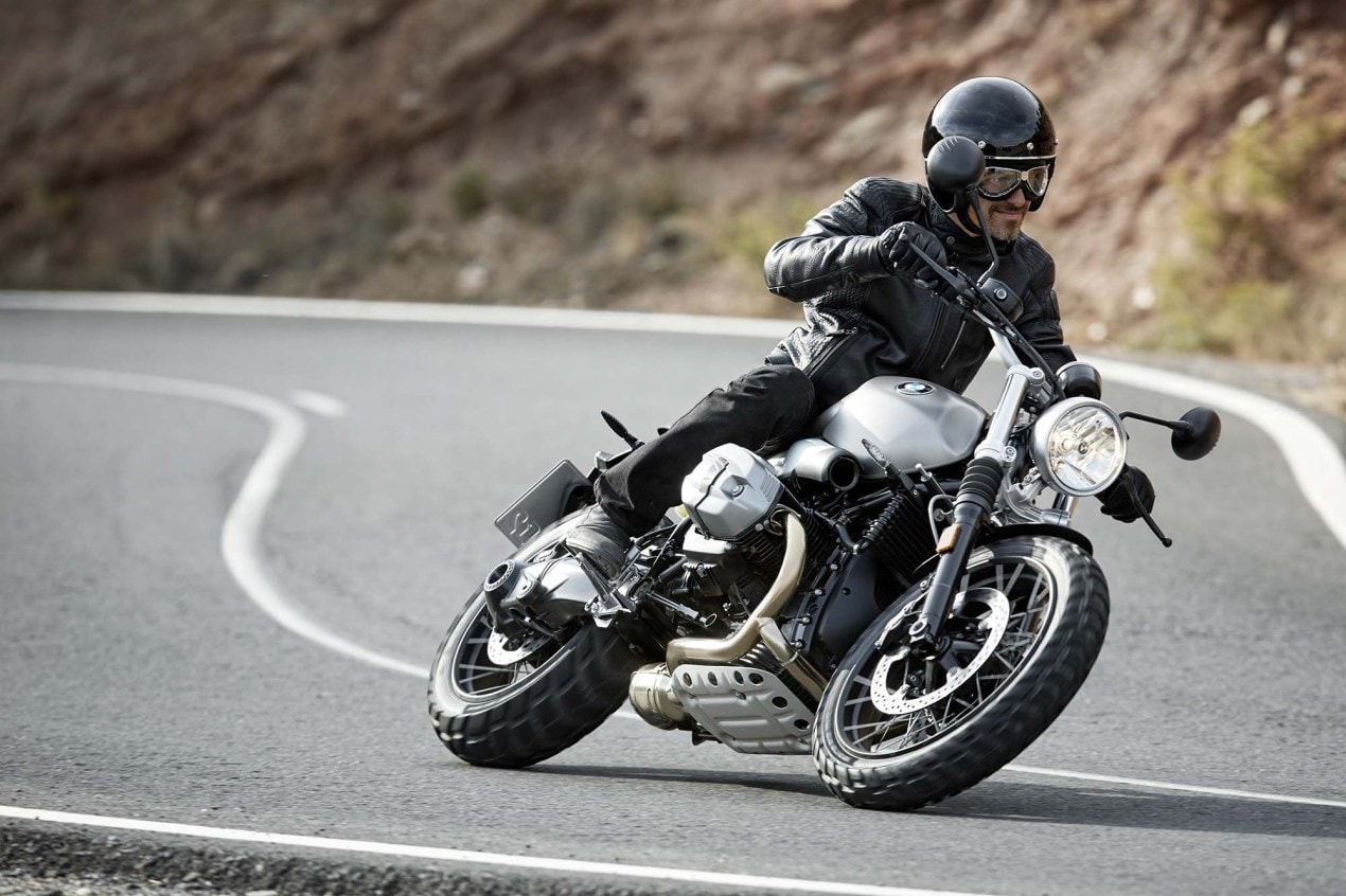 2016-BMW-R-nineT-Scrambler-15