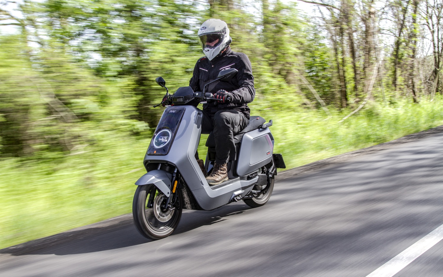 NIU NQiX500 Hegylakók Motoros Magazin