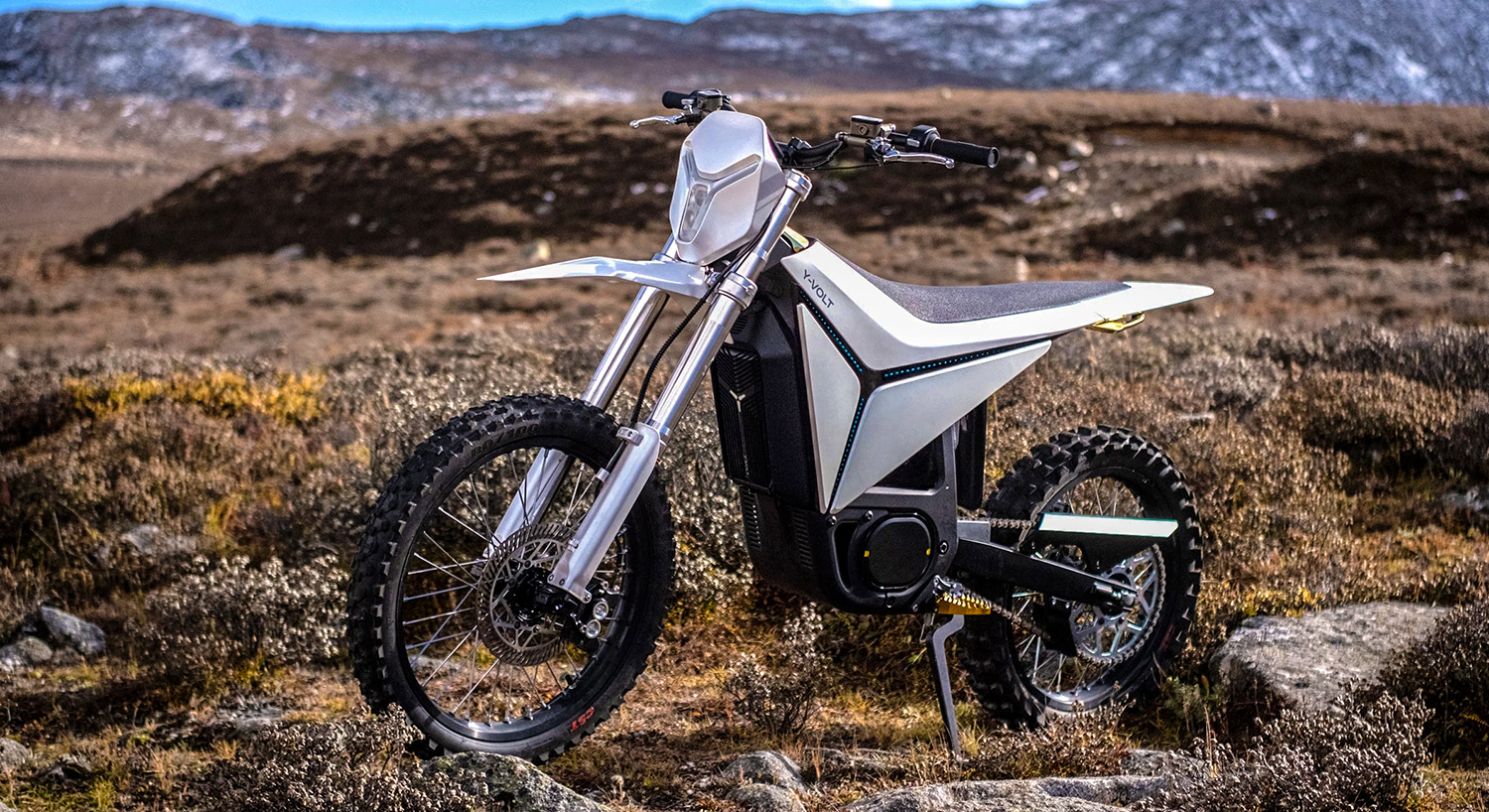 y-volt surge v tomamotor