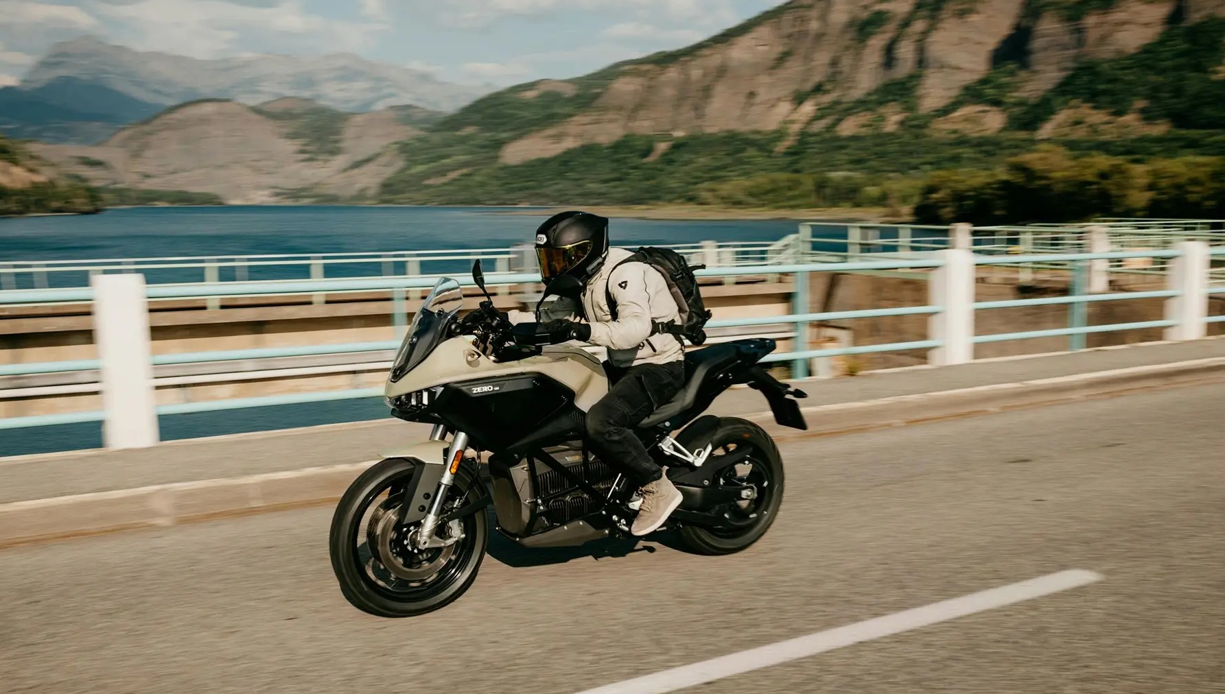 Az elektromos motor, ami 436 km-t tud… De minek?