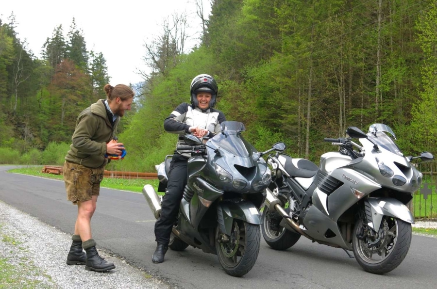 Vicces nászajándék: valószínűleg senki mástól nem kap majd ilyen érméket az ifjú pár!
