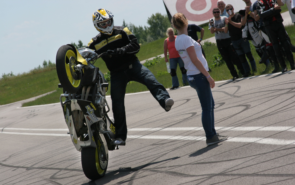 mol-motoros-family-drivingcamp