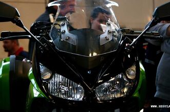 Kawasaki_Z1000_SX_2011