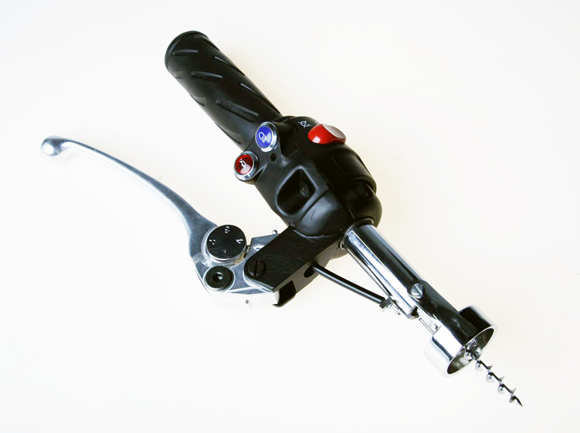 design triumph alkatrész parts motor dugóhúzó