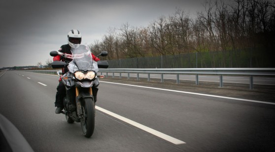alpenmasters-2012-triumph-explorer