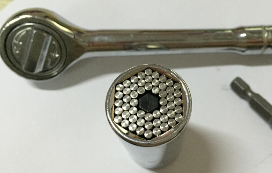 Egyszerűségében az előnye, igaz, a mérete nem éppen ideális