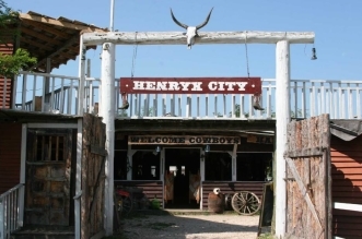 henryxcity-csaszar