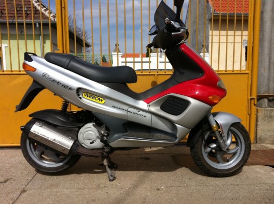lopott-motor-gilera-runner-fxr-180 lopott-motor-robogo-gilera-runner-fxr-180