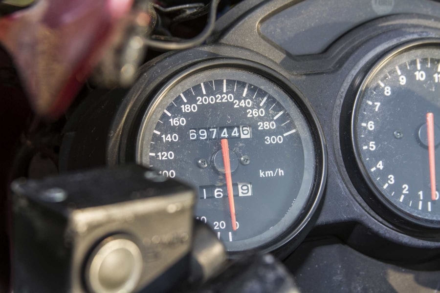 suzuki rf900